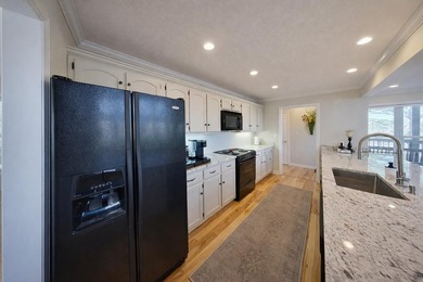 Welcome to Points of Pickwick, a premier gated community on - photo 9