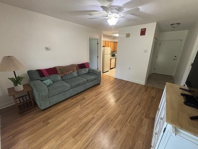 Covenant Towers is a 55 and older fantastic Retirement Community - photo 5