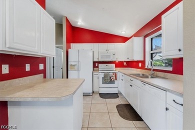 SELLER SAYS MAKE AN OFFER!! Vaulted ceilings, Main components of - photo 8