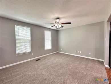 This amazing condo is located minutes from shopping, the river - photo 2