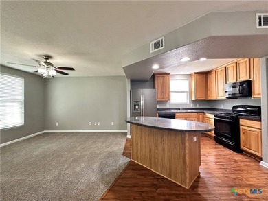 This amazing condo is located minutes from shopping, the river - photo 5