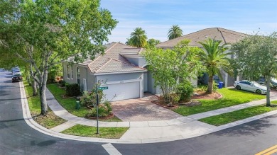 Lake Home For Sale in Pembroke Pines, Florida