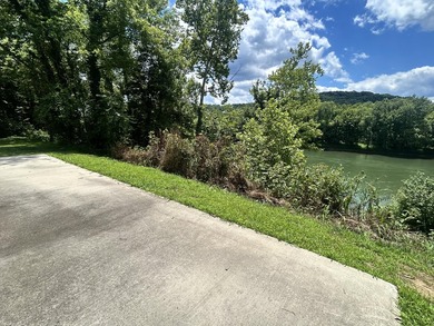 Additional listing photo 4