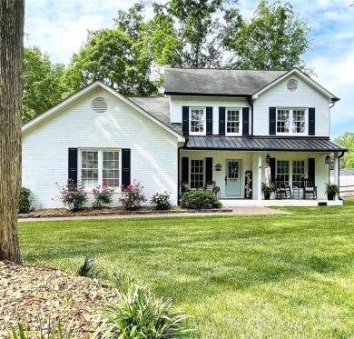 (private lake, pond, creek) Home For Sale in Charlotte North Carolina