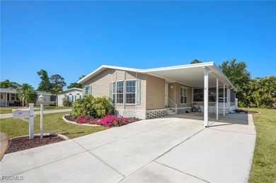 Caloosahatchee River Home For Sale in North Fort Myers Florida
