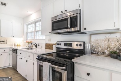 Some homes simply make life easier, and 113 Shadow Lane is one - photo 12