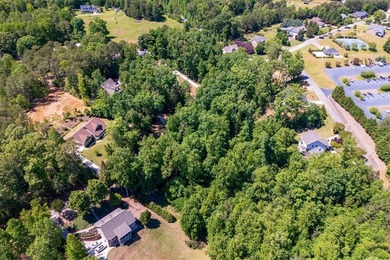Nice building lot located in a Lake Keowee community. Gentle - photo 18