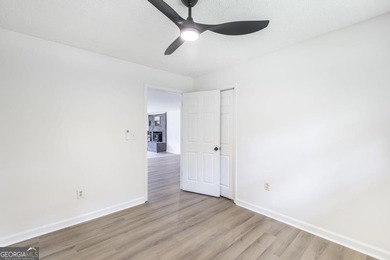 Some homes simply make life easier, and 113 Shadow Lane is one - photo 20
