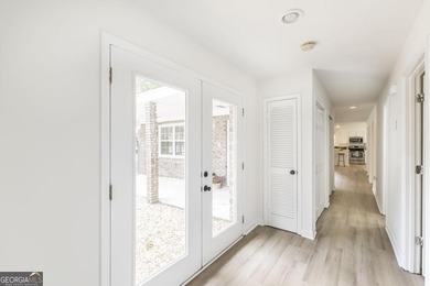 Some homes simply make life easier, and 113 Shadow Lane is one - photo 24