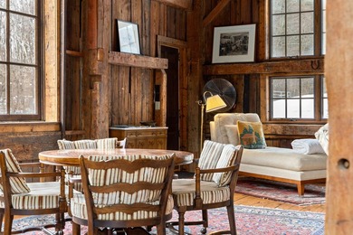 Rustic simplicity. Luxury retreatplete privacy and surrounded by - photo 28