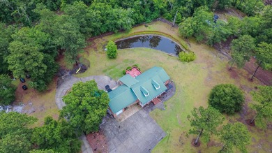 Welcome to peaceful country living at 6652 Old Mullins Rd in - photo 2