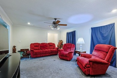 Welcome to peaceful country living at 6652 Old Mullins Rd in - photo 4