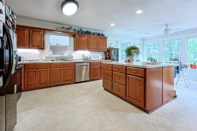Welcome to peaceful country living at 6652 Old Mullins Rd in - photo 8