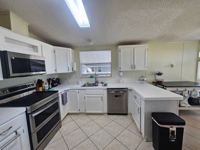 All listing information is deemed reliable but not guaranteed - photo 3