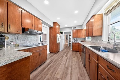 Welcome home to 416 Cumberland Rd, a beautifully updated brick - photo 11