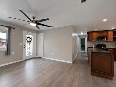 Welcome to 53 High Ridge Rd, a meticulously maintained 4-bedroom - photo 2