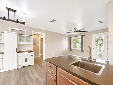 Welcome to 53 High Ridge Rd, a meticulously maintained 4-bedroom - photo 6