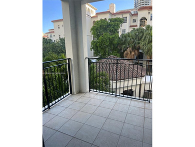 BEAUTIFUL APARTMENT AT THE PRESTIGIOUS MEDITERRANEAN VILLAGE IN