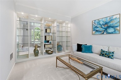 POTENTIAL 1ST FLOOR BEDROOM. Beautifully RENOVATED home - photo 15