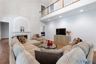 POTENTIAL 1ST FLOOR BEDROOM. Beautifully RENOVATED home - photo 17