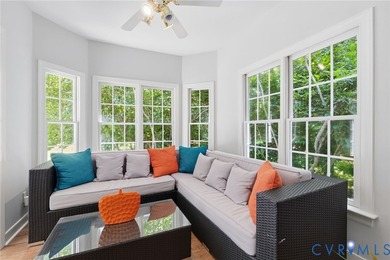 POTENTIAL 1ST FLOOR BEDROOM. Beautifully RENOVATED home - photo 25