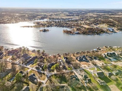 Lake Home For Sale in Lake Kiowa, Texas