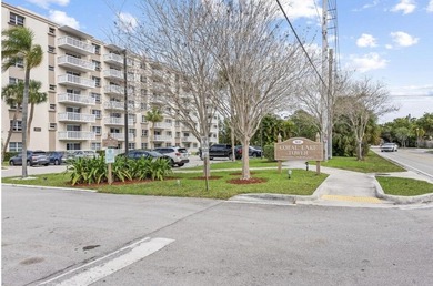 REDUCED to a BARGAIN price !!!! Beautiful and BRIGHT 1 bed/ 1 - photo 2