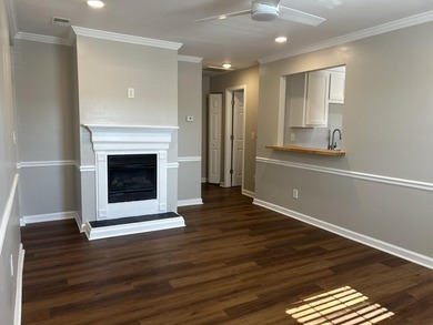 Don't miss this fully refreshed, top-floor 2-bedroom, 1-bath - photo 1