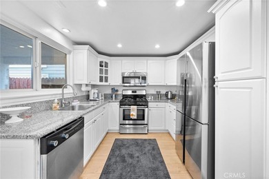 AVAILABLE AUGUST 1 OR LATER. Just four blocks from the beach and - photo 11
