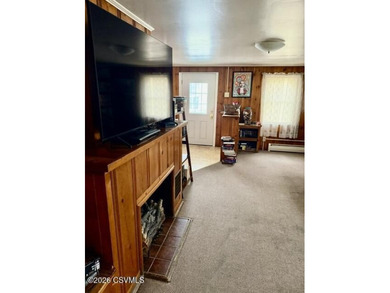 Great location, LOW taxes and many possibilities...Rare duplex - photo 17