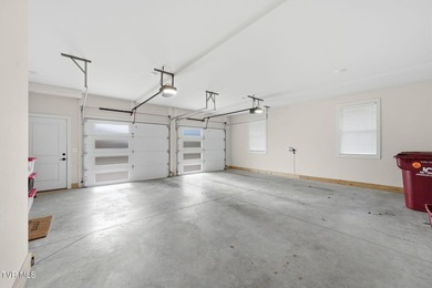 HEATED IN-GROUND SALTWATER POOL! Welcome to 141 Laurel Ridge - photo 24