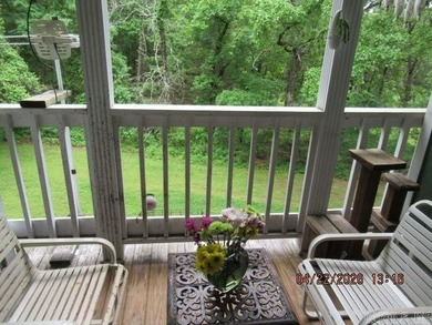 This studio is perfect for enjoying relaxing trips to Fairfield - photo 3