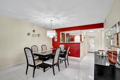 Updated 2 bedroom, 2 bathroom condo. Features an open floor plan - photo 8