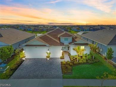 Welcome to luxury living at its finest in beautiful gated - photo 1