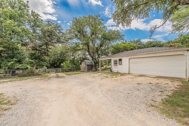 Additional listing photo 2