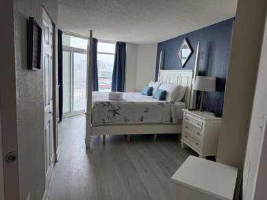 PENTHOUSE!! If you are truly looking for a unit that is - photo 3