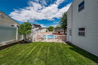 This is not your typical high ranch - this home has been - photo 38