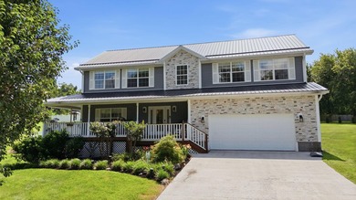 Additional listing photo 2