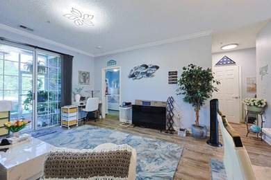 Enjoy easy first floor living in this beautifully updated 2 - photo 3