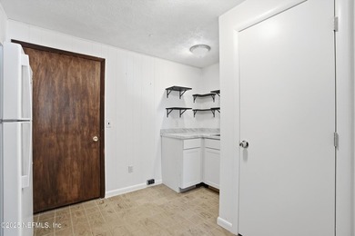 This property offers a rare opportunity with two separate homes - photo 9