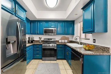 Welcome to this beautifully maintained townhome, built in 2008 - photo 9
