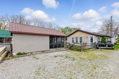 Lake Home For Sale in Pierceton, Indiana