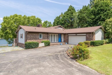 Lake Home For Sale in West End, North Carolina