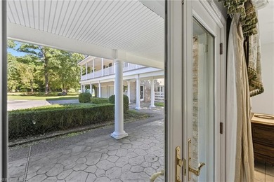 This exceptional Louisiana-inspired waterfront estate offers - photo 27