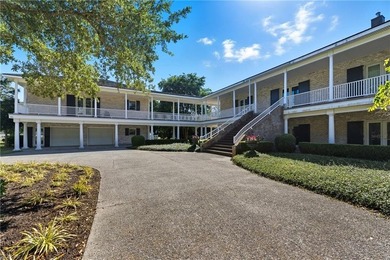 This exceptional Louisiana-inspired waterfront estate offers - photo 44