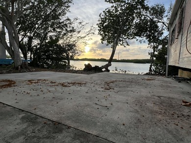 Rare DOUBLE SIZE LOT on OPEN WATER with BOATING ACCESS and ROGO - photo 1