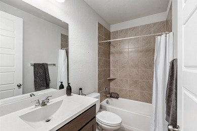 MOTIVATED SELLER!!! 1-year rate buy-down available through our - photo 5