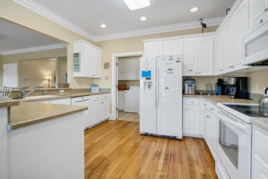 Custom built, 5BR/5BA home on the corner of Pompano, w/ ocean - photo 14