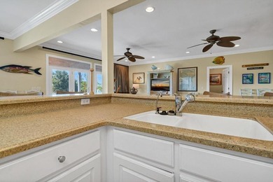 Custom built, 5BR/5BA home on the corner of Pompano, w/ ocean - photo 16