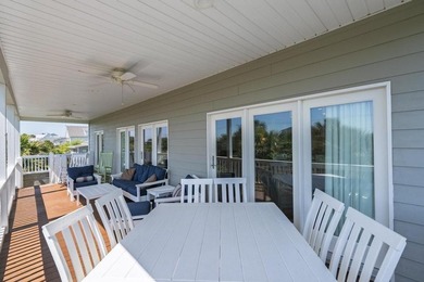 Custom built, 5BR/5BA home on the corner of Pompano, w/ ocean - photo 20